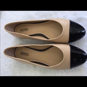 MK Michael Kors ballerina chain heel flats